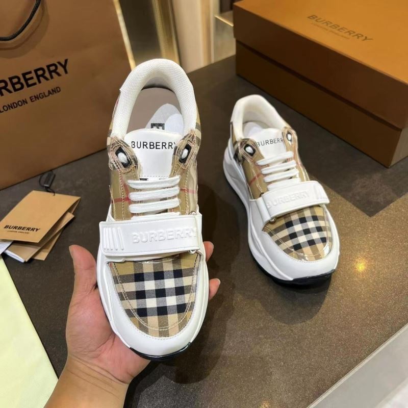 Burberry Low Shoes